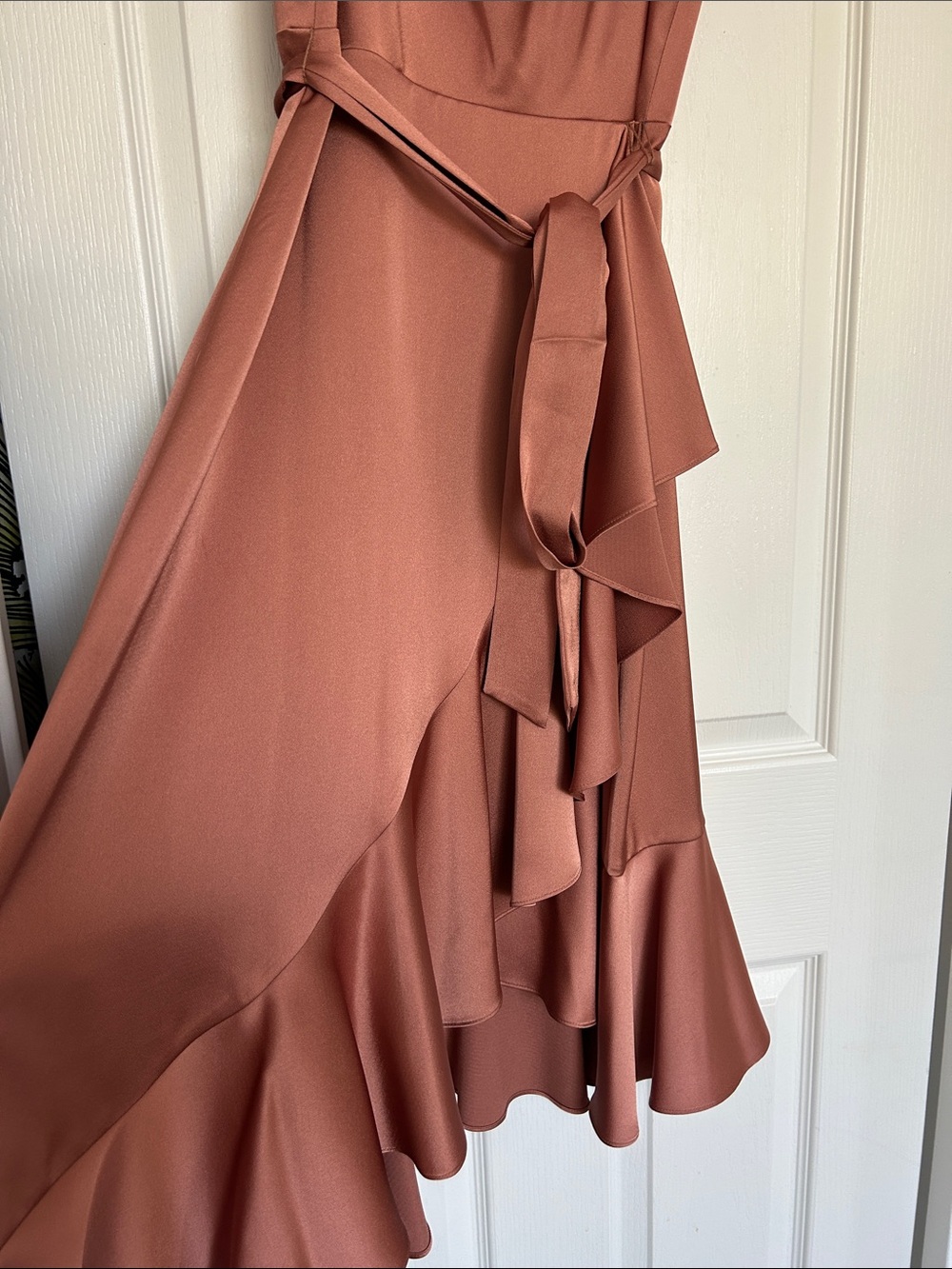 Alex Marie Annalee Satin Cowl Neck Sleeveless Midi Dress - Picture 2 of 4